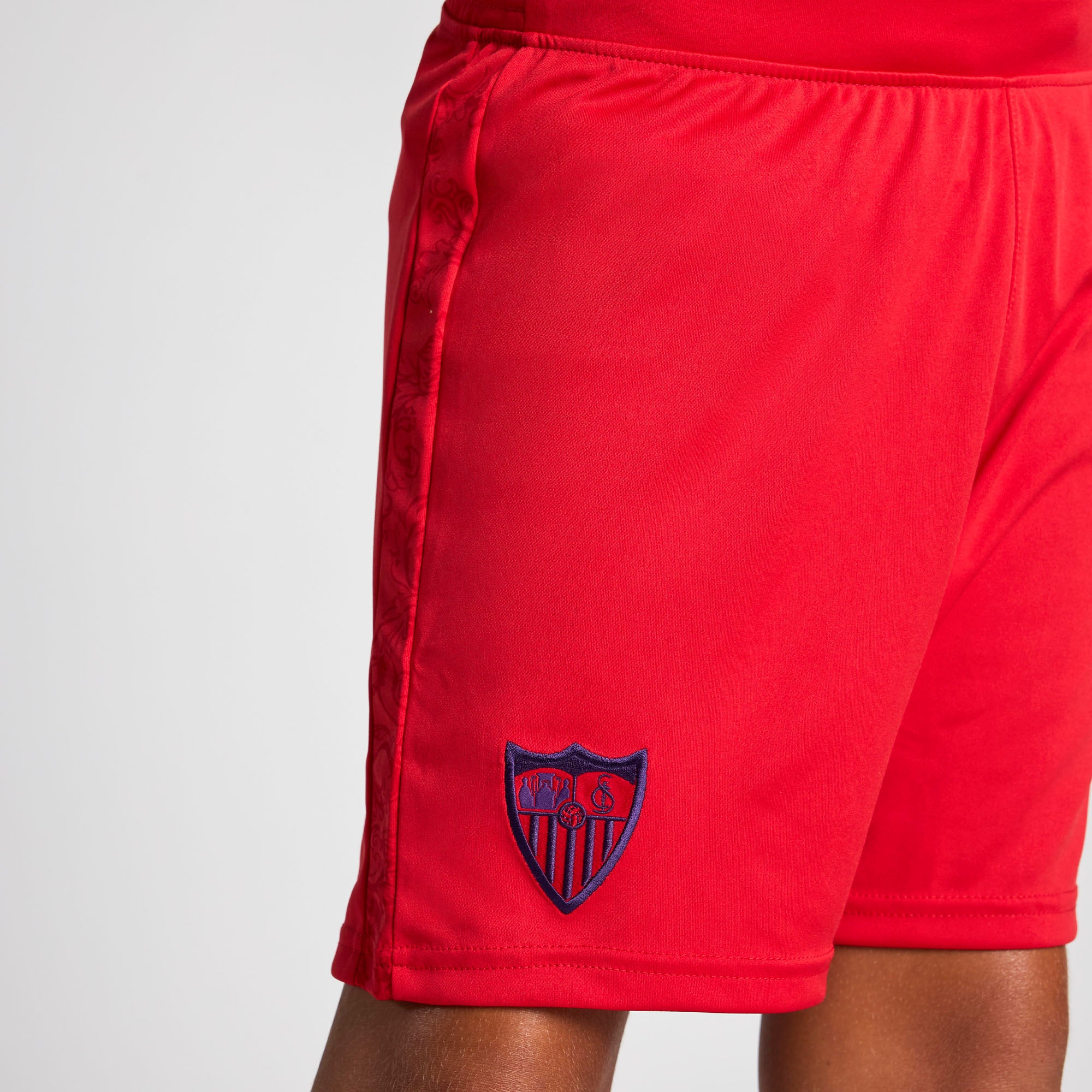Sevilla Fan Shop – shorts away junge rot 2425 Kollektion – Exklusive Artikel für Sevilla-Fans Kollektion für Fans