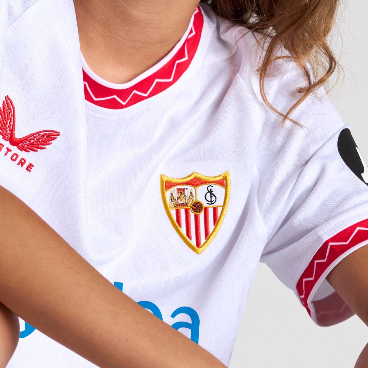 Sevilla Fan Shop – weißes erstlingsshirt für kinder 2425 Kollektion – Exklusive Artikel für Sevilla-Fans Kollektion für Fans